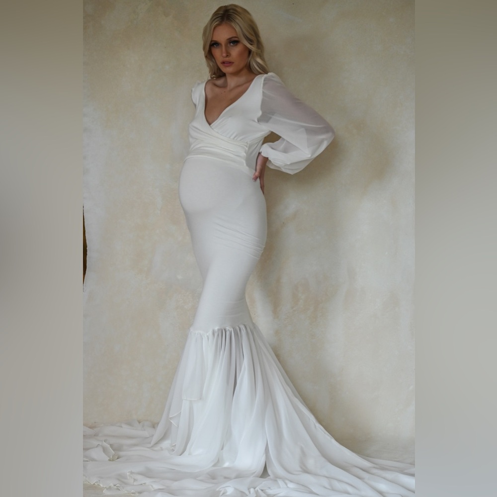 Maternity White Dress with Chiffon Sleeves and Train